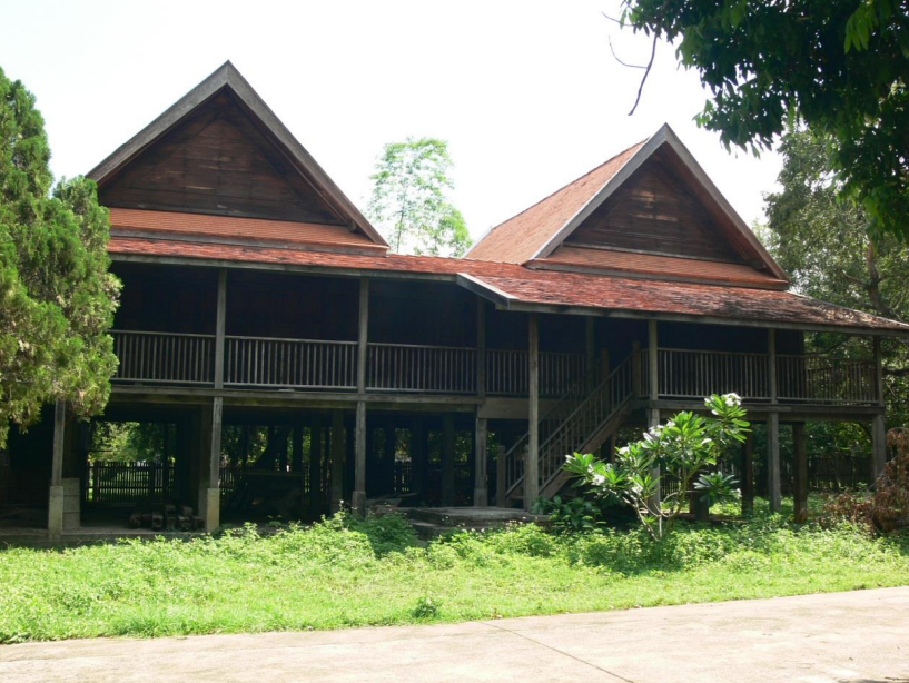 บ้านพ่อค้าไม้ชาวพม่าบ้านป่าขาม